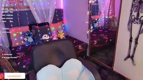 Kate  online show from February 13, 3:45 pm