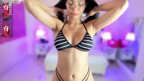 Laura MartinGMT-5 2200-0600 online show from October 4, 1:14 am