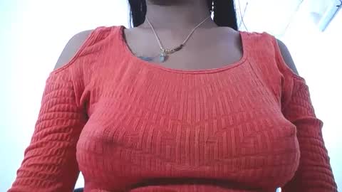 lauramossart online show from October 31, 5:08 am