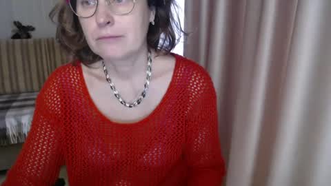 Lauraoven1 online show from March 10, 10:50 am