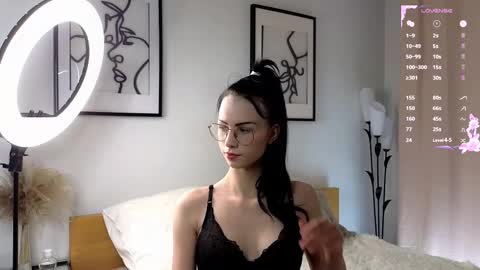 Arline online show from November 5, 11:34 am