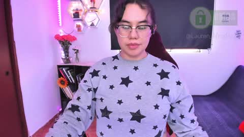 Snapshot of lauren_afrodita chatting on December 21, 11:55 am Im Lauren independent model online show from December 21, 11:55 am