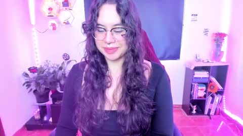 Snapshot of lauren_afrodita chatting on February 22, 2:19 pm Im Lauren independent model online show from February 22, 2:19 pm