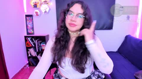 Snapshot of lauren_afrodita chatting on January 28, 5:00 am Im Lauren independent model online show from January 28, 5:00 am