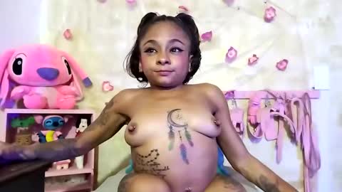 Lauren online show from January 23, 5:45 am