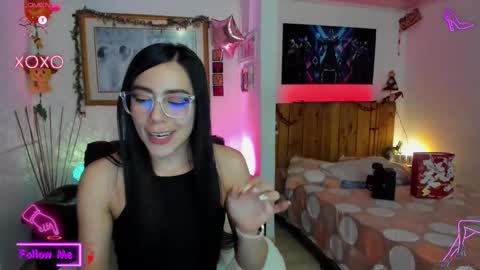 Lauren online show from March 11, 2:53 am