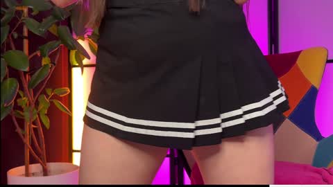 Lauren Brite online show from November 30, 1:56 am