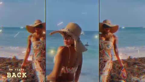 Lauren Saenz online show from March 7, 3:18 pm