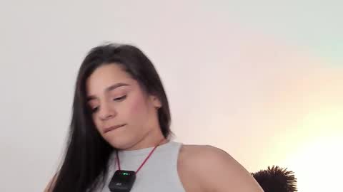 laurensmith9 online show from September 10, 4:08 pm