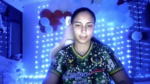 Laurent online show from December 21, 5:03 am