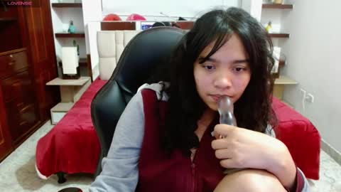 laurent online show from February 27, 9:18 am