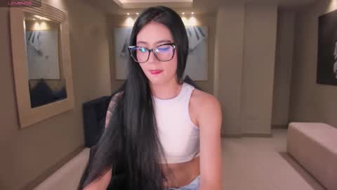 Lau  online show from October 5, 4:10 am