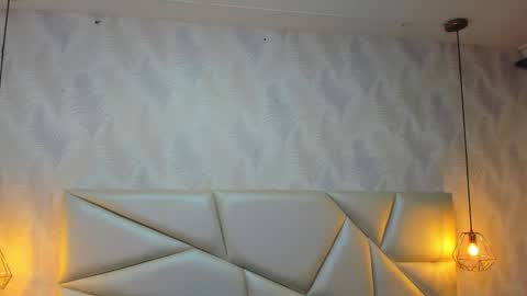 Laurent online show from November 22, 11:08 am