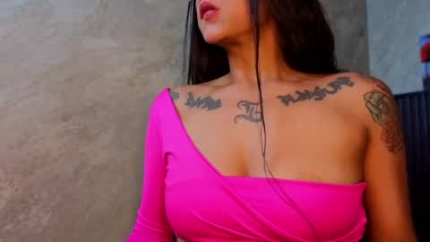 Lauryn online show from June 22, 12:34 pm