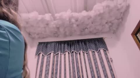 Lauu G online show from September 24, 10:11 am