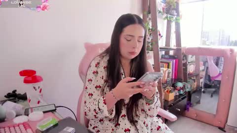          online show from September 21, 1:59 pm