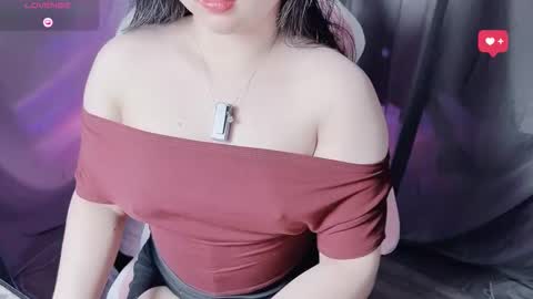 Tina online show from March 17, 10:15 pm