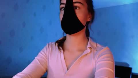 Lavinda online show from October 17, 5:22 am