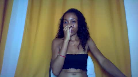 layannek online show from January 8, 5:52 pm