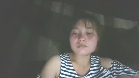 layla_999 online show from May 13, 2:38 pm