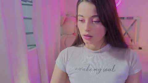 laylafoxy_tay online show from February 3, 11:36 am