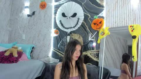 Layqueen online show from October 24, 4:35 am