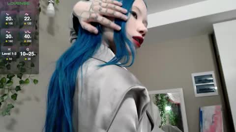 Snapshot of le_chan chatting on February 24, 5:31 pm felixe online show from February 24, 5:31 pm