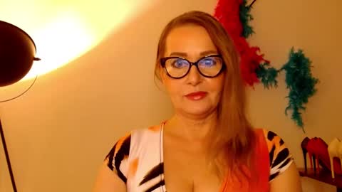 LEA online show from March 4, 2:53 pm