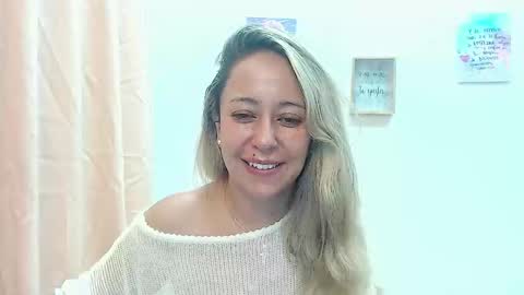 leah_susman online show from December 6, 1:57 am