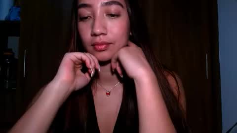 leanaalhub online show from November 20, 4:22 am