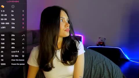 Leana online show from November 7, 5:59 pm