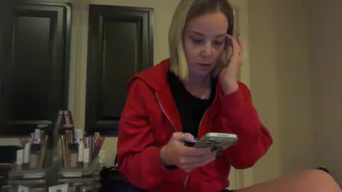 leanneluxecouple online show from January 13, 11:18 am