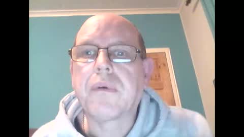 leatherpants68 online show from October 28, 5:03 pm