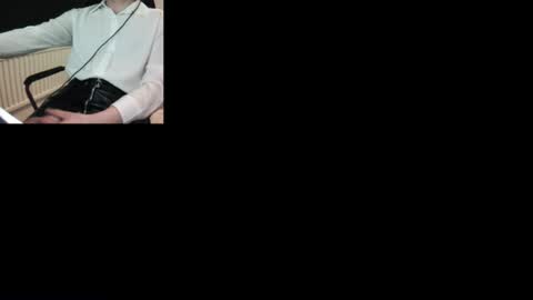 Leatheryslut online show from February 23, 2:07 am