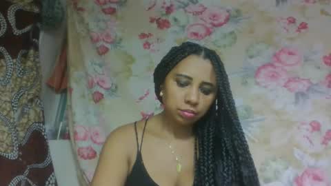 leatiana online show from April 2, 6:59 pm