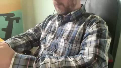lee_8891 online show from June 16, 11:03 am