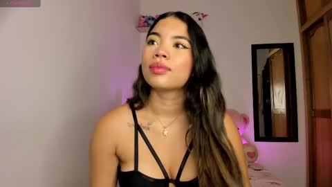 Ashley online show from February 23, 1:32 pm