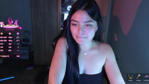 Lee online show from April 15, 7:58 pm