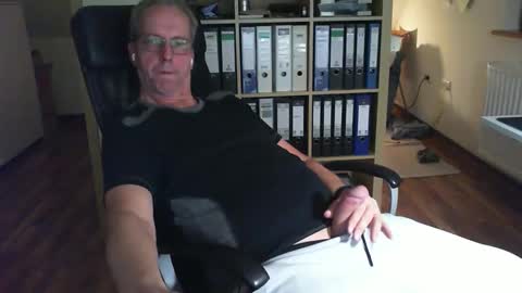 Dave online show from September 29, 10:31 pm