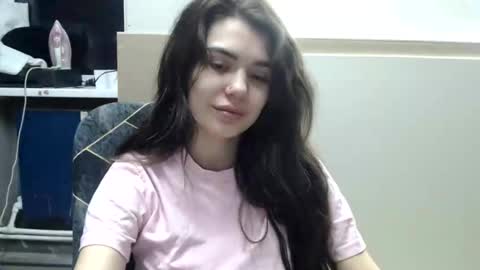 Liya online show from March 3, 3:30 pm