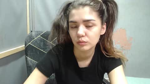 Liya online show from November 18, 4:59 am