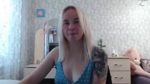 leggywily25 online show from September 29, 11:20 am