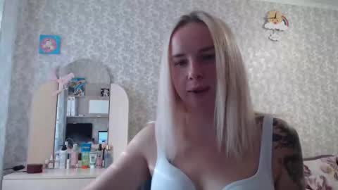 leggywily25 online show from September 24, 11:06 am