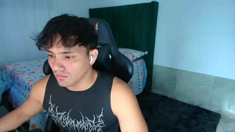  Lei  online show from April 21, 6:09 am