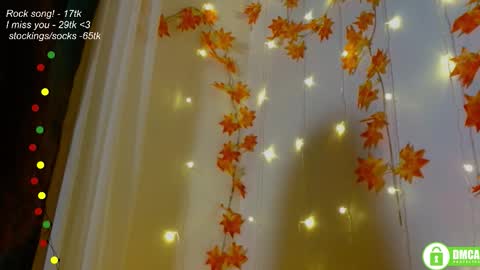 hey Im Leia and I love rock  online show from October 11, 7:39 pm