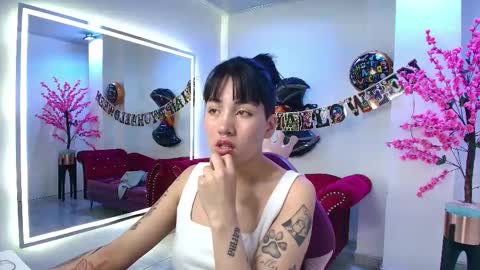 Leia.  online show from October 28, 12:17 pm