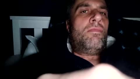 leightimmins001 online show from February 16, 6:33 am