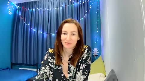 Leila online show from January 1, 9:20 pm