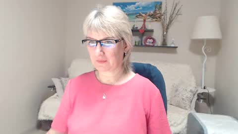 Leila Kinky online show from February 6, 7:34 am