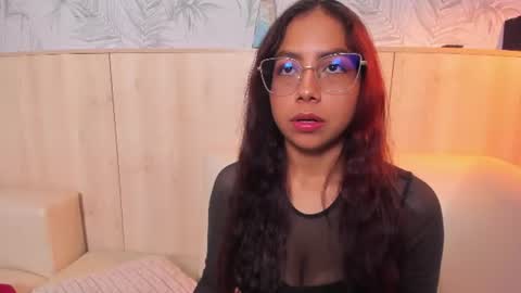 Leila  online show from June 23, 12:44 pm